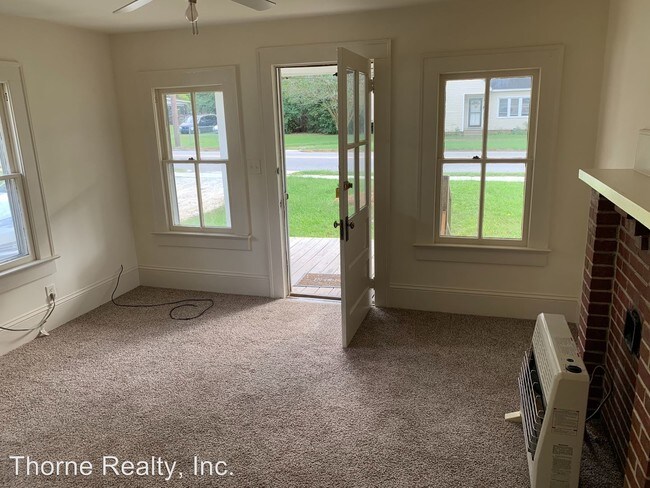 Building Photo - 2 br, 1 bath House - 1014 Nashville Road