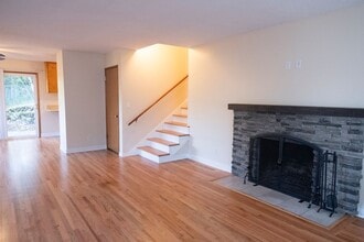 Building Photo - 9054 SW 38th Ave