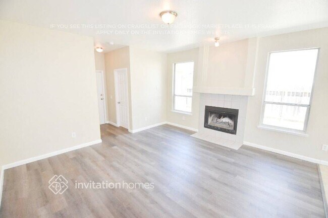 Foto del edificio - 9243 Palmerson Dr