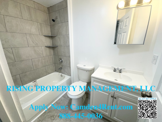 Building Photo - 1430 Kenwood Ave