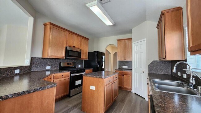 Foto del edificio - 18103 Cypress Mist Ct
