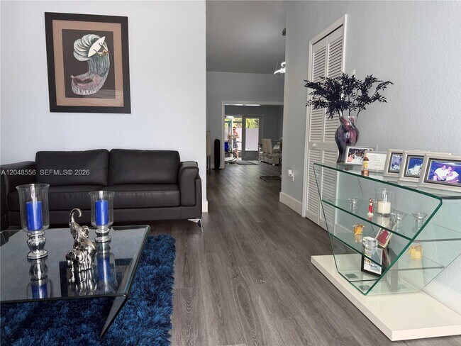Foto del edificio - 2921 SW 136th Ct