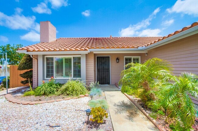 Building Photo - Single Story Oceanside Home Available Now!