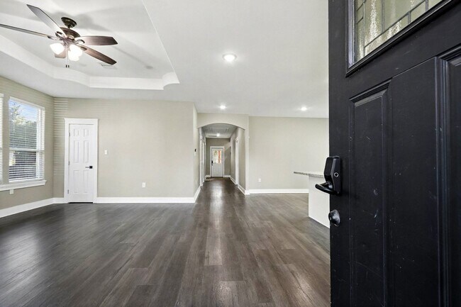 Foto del edificio - 3442 Noah St