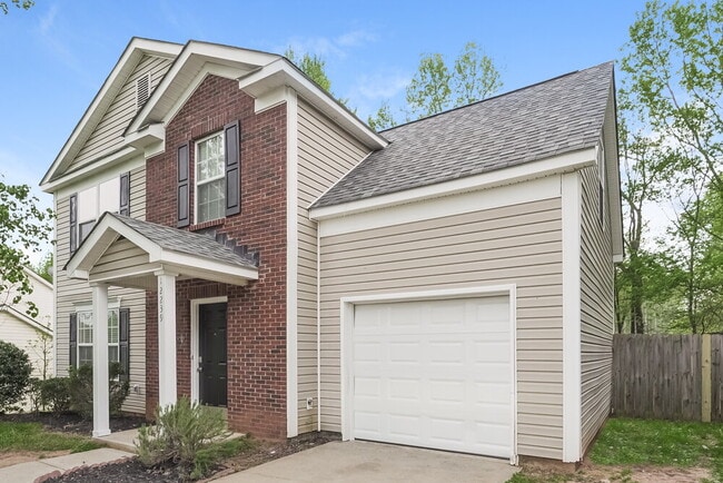 Building Photo - 12239 Stewarts Crossing Dr