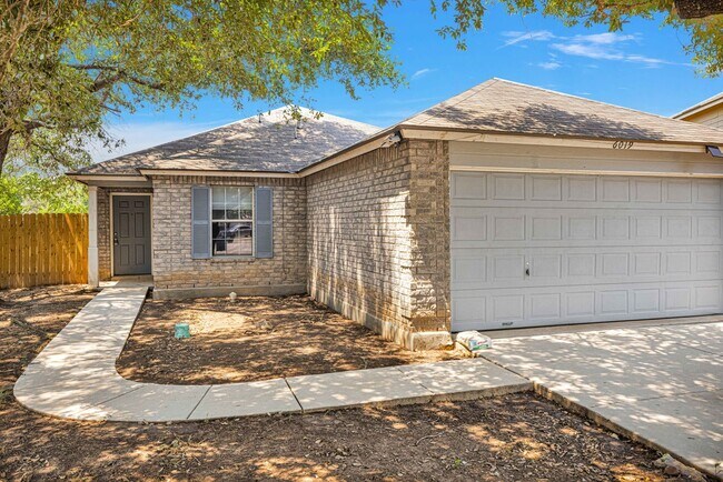 Building Photo - Beautiful Rental home located in NW San An...