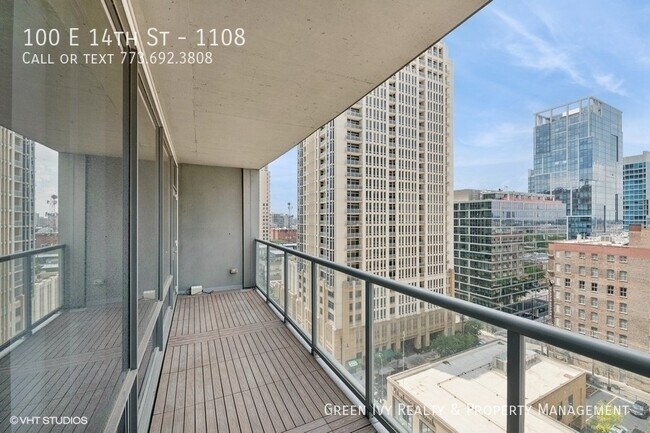 Foto del edificio - 100 E 14th St