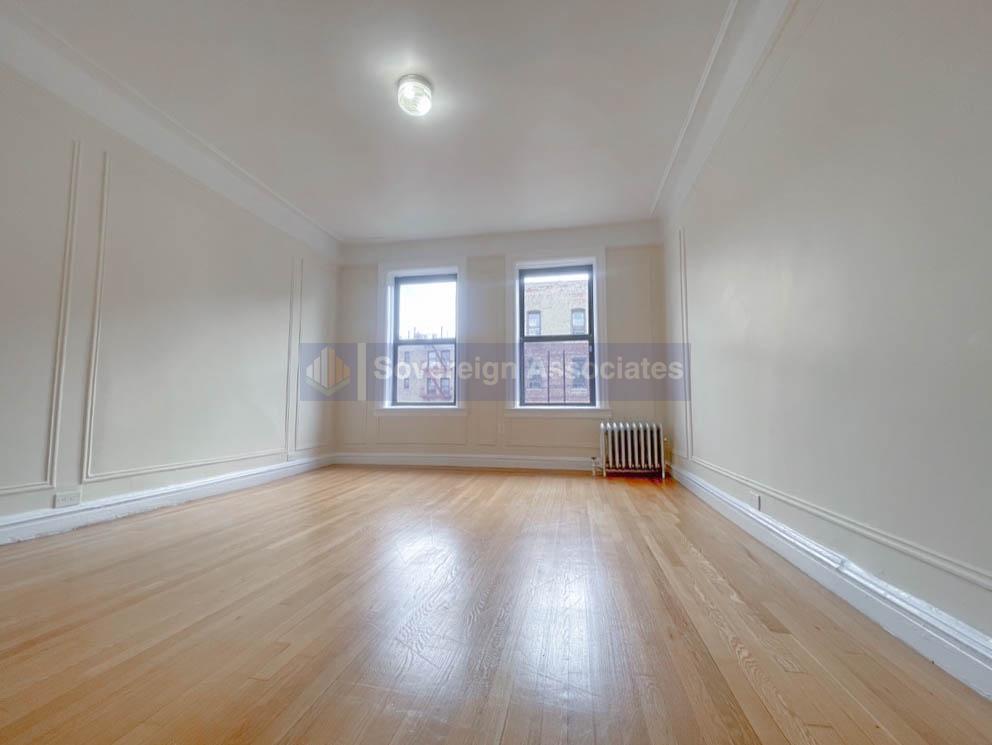 Foto principal - 567 West 170th Street