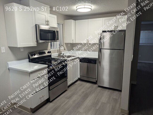 Building Photo - 9620 S 252nd St