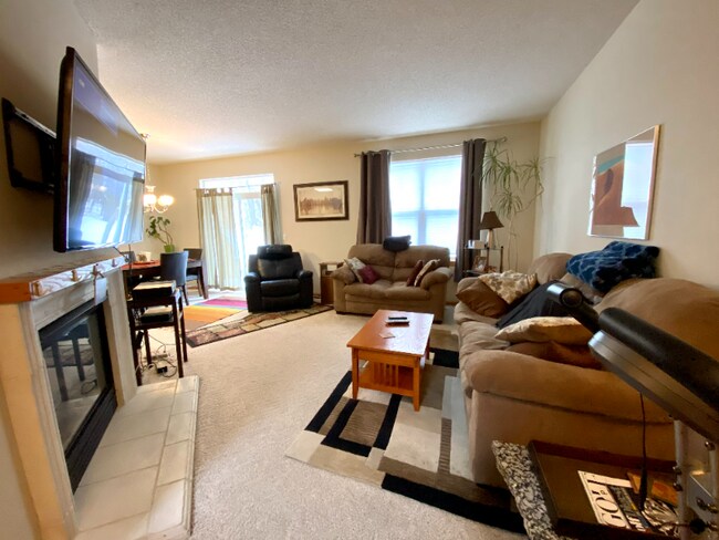 Building Photo - 16336 Jatos Cir