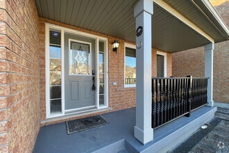 Building Photo - 15 Muskox Dr