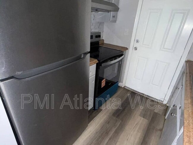 Photo - 265 Lawton Street SW Apartment