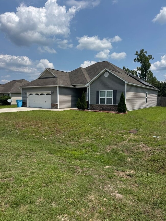 Building Photo - 157 Prelude Dr