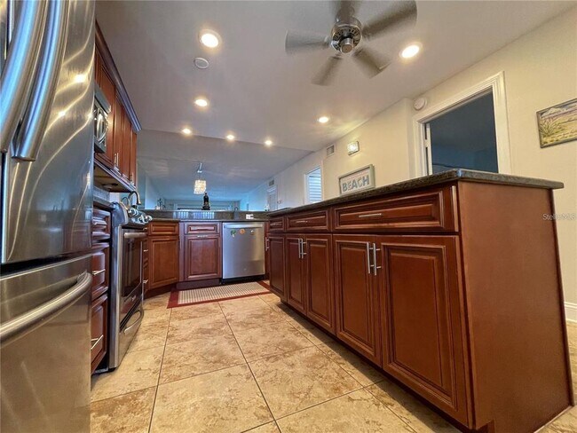 Foto del edificio - 7150 Sunset Way