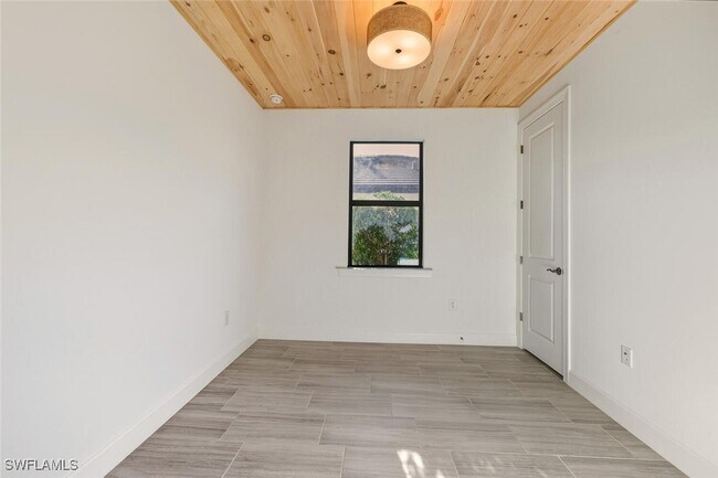 Foto del edificio - 1873 Amador Ct