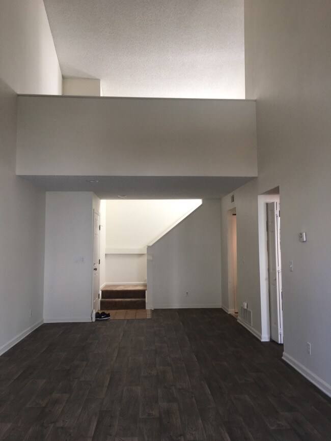 Habitación familiar con vista de loft - 11107 E Alameda Ave