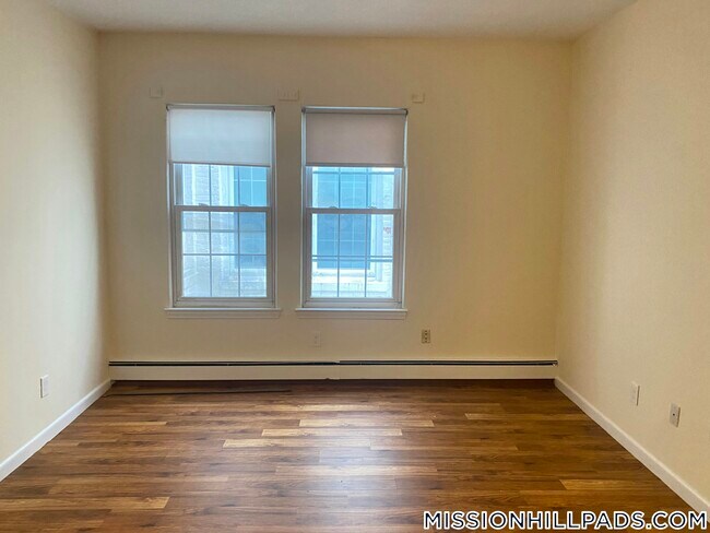 Foto del edificio - 62 S Huntington Ave