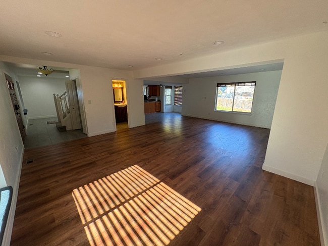 Foto del edificio - 5543 S Moore St