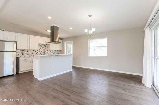 Building Photo - 1517 Quante Rd