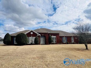 Building Photo - 105 Gramercy Cir