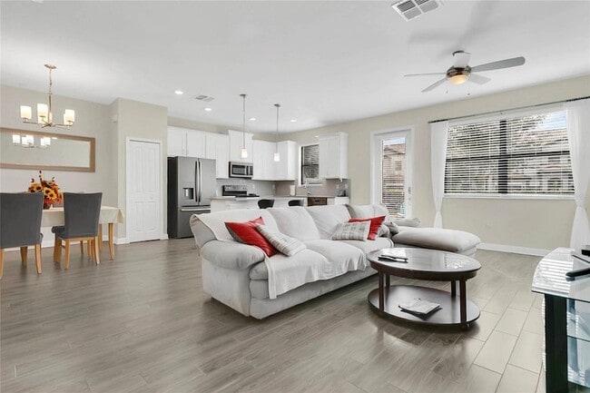 Building Photo - 1208 Payne Stewart Dr