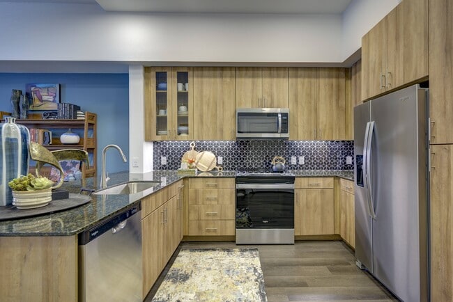 Building Photo - Alexan Rivercrest