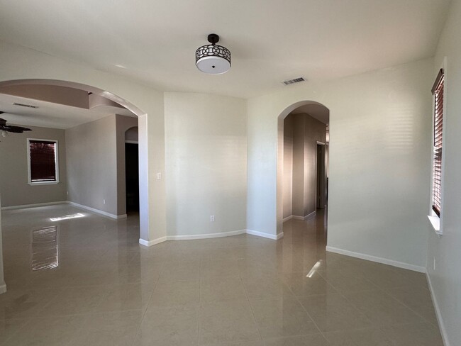 Foto del edificio - For Rent - [Ocean Pointe] 91-1022 Kai Moan...