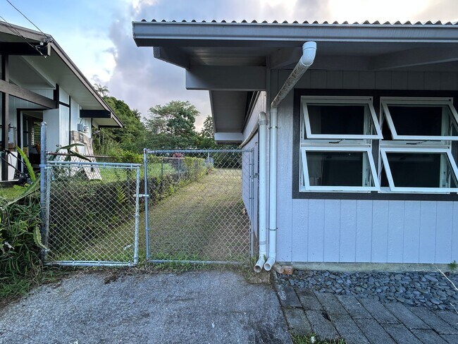 Building Photo - Spacious 4-Bedroom Home with Large Yard in Waiakea, Hilo – $3,000