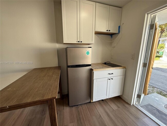 Foto del edificio - 1725 Hayes St