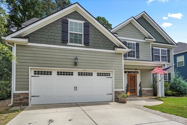 Building Photo - Beautiful 4 Bedroom House Grovetown