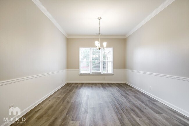 Foto del edificio - 535 Montrachet Ct