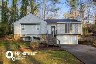 Building Photo - 5221 Island Dr