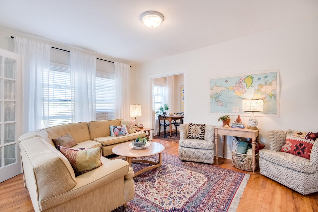 Primary Photo - The Edgemere