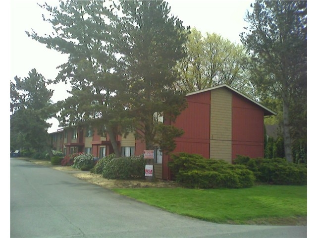 Primary Photo - Valley View Apartments