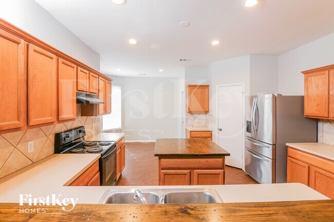 Foto del edificio - 901 Cutting Horse Dr