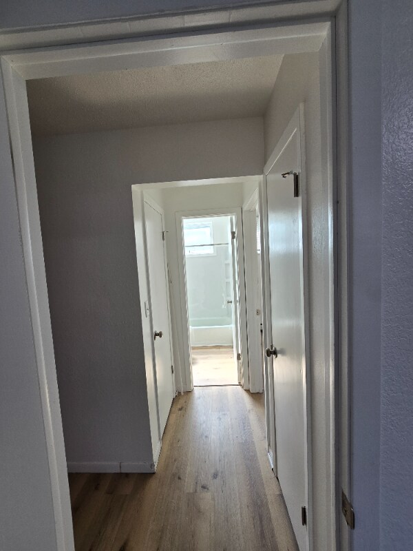 Foto del edificio - 704 E 14th St