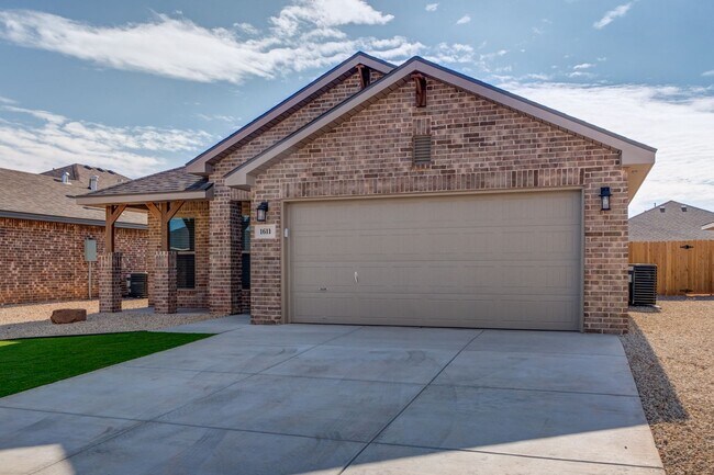 Building Photo - Brand New 4/2 in South Lubbock!