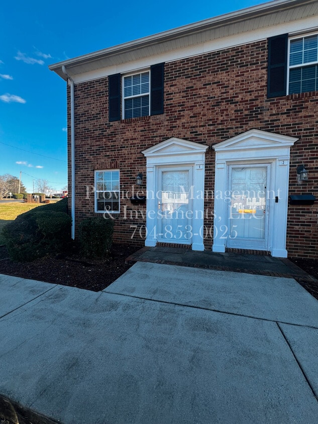 250 Nixon Rd, Belmont, NC 28012 Townhome Rentals in Belmont NC