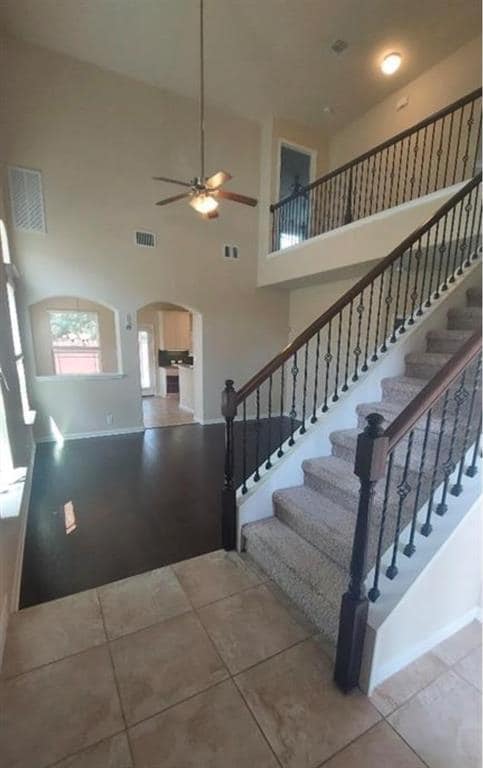 Building Photo - 8404 Harrier Dr
