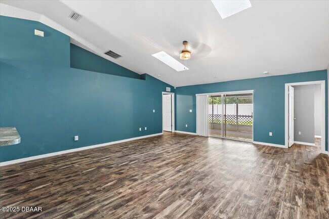 Foto del edificio - 39 Whitcock Ln