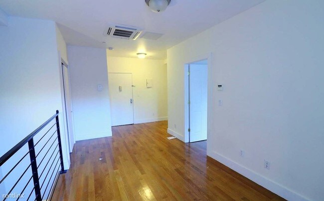 Foto del edificio - 2 br, 2 bath Apartment - 244 Union Ave 1B