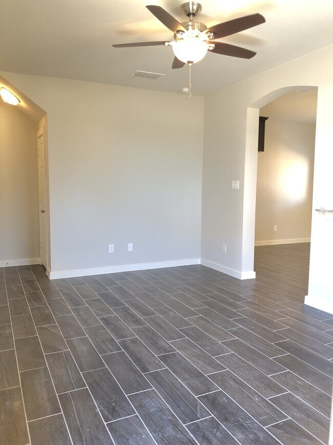 Building Photo - LUXURY 2 STORY DUPLEX LOCATED IN MIDLOTHIA...