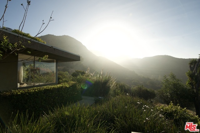Foto del edificio - 3565 Wonder View Dr