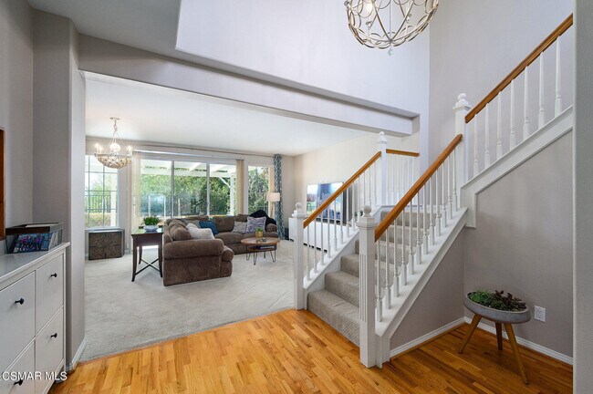 Building Photo - 2440 Gillingham Cir