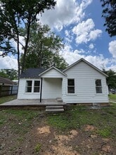 Building Photo - 703 Texas St