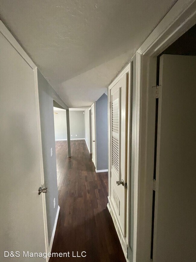 Foto del edificio - 4 br, 2.5 bath House - 620 Reynolds Rd