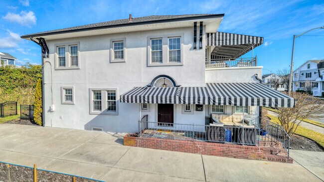 Foto del edificio - 7501 Ventnor Ave