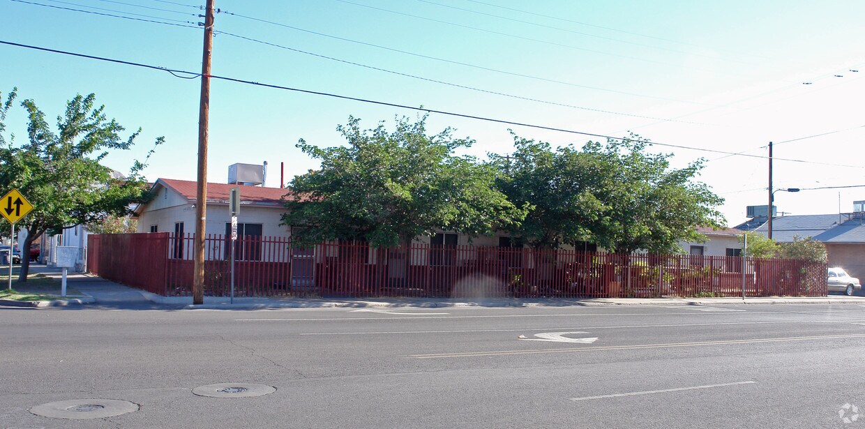 Las Casitas Apartments in El Paso, TX
