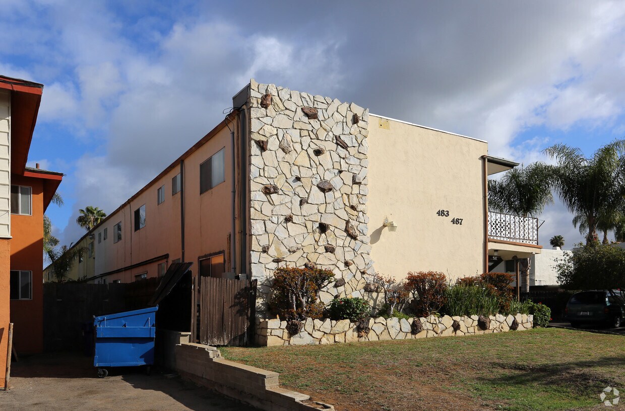 Foto del edificio - Casa De Roca