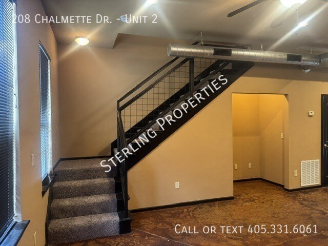 Foto del edificio - 208 Chalmette Dr